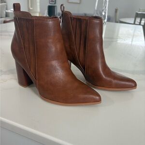 Brown faux Leather Ankle Boots